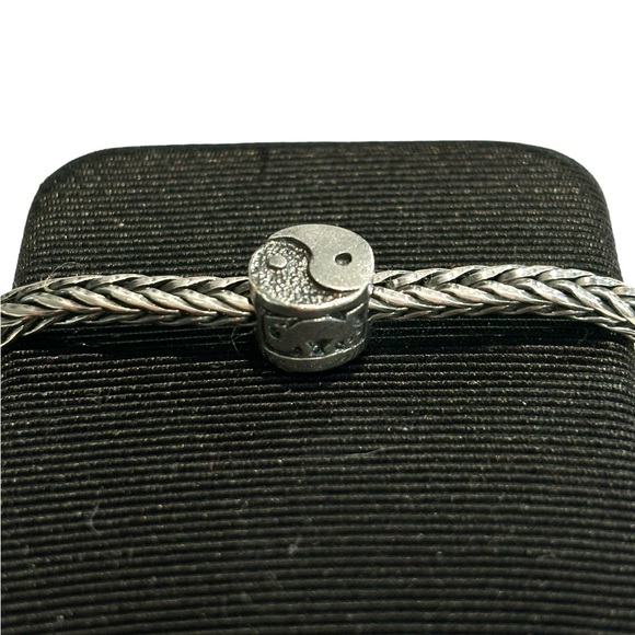 Trollbeads Retired Yin Yang Bead 11254 - Picture 5 of 6